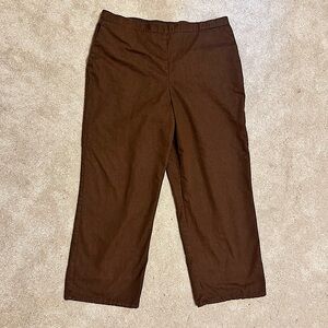Alfred Dunner women’s brown pull on slacks size 18